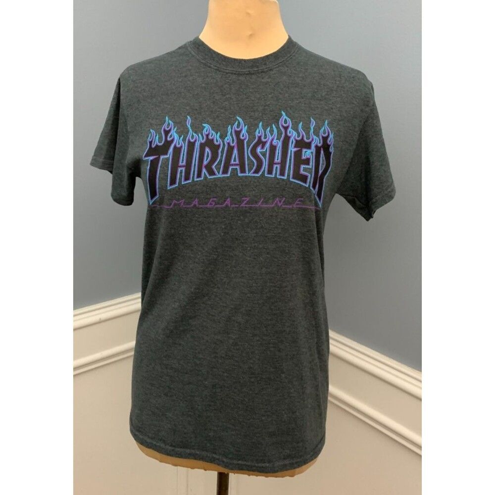 Thrasher Magazine Shirt Womens S Flames Spellout Short Sleeve Skater Streetwear